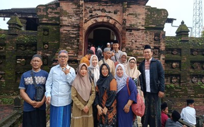 Bersimpuh di Makam Auliya, Memohon Keberkahan PMBM dan Ramadhan 1447 H